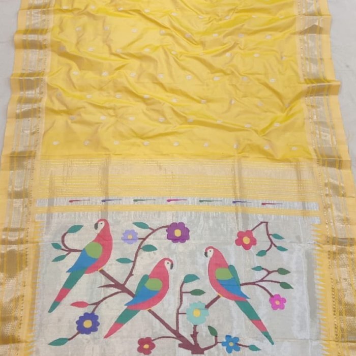 Single Muniya Parrot Palla Paithani